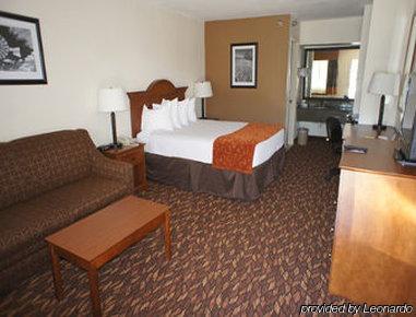 Super 8 By Wyndham